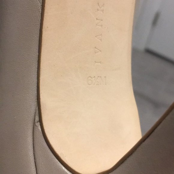 Ivanka Trump Leather Pointed Heel Ankle Boots 6.5M - Picture 11 of 16